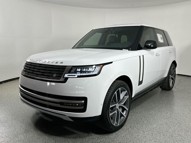 2025 Land Rover Range Rover SE