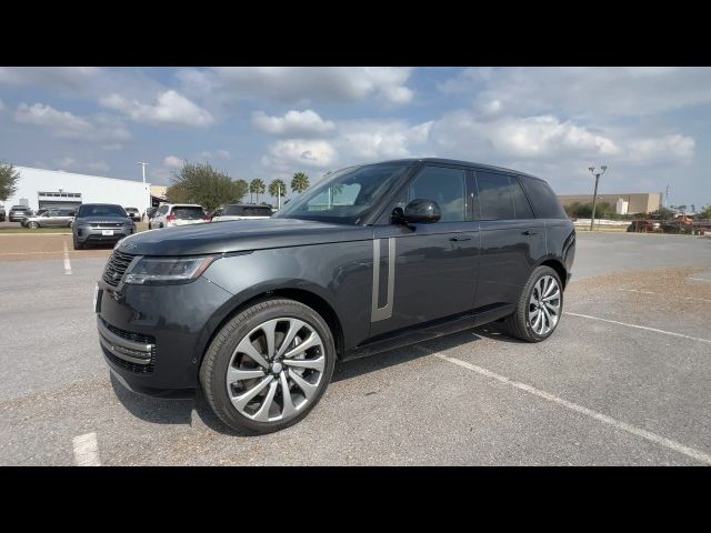 2025 Land Rover Range Rover SE