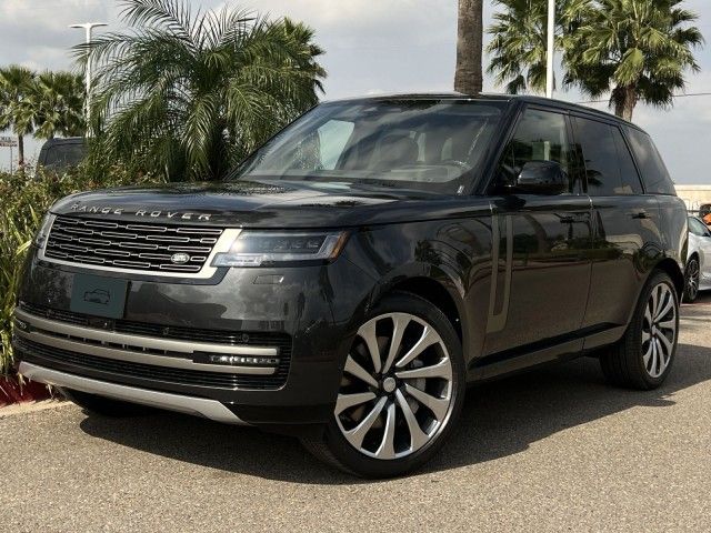 2025 Land Rover Range Rover SE