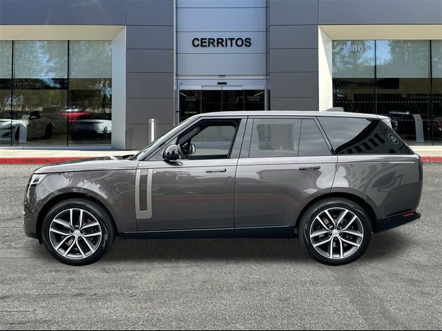 2025 Land Rover Range Rover SE