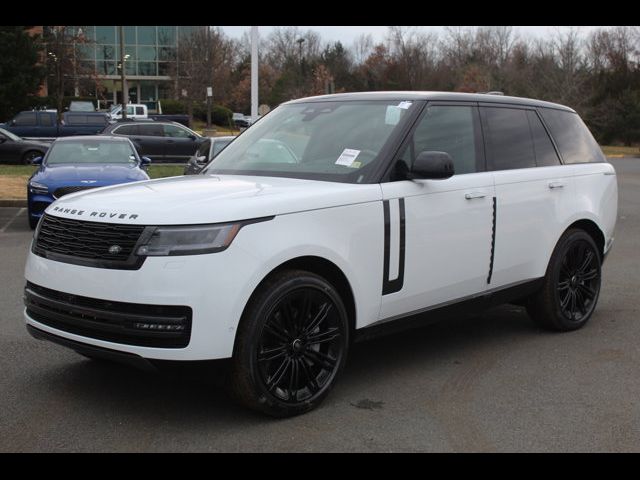 2025 Land Rover Range Rover SE