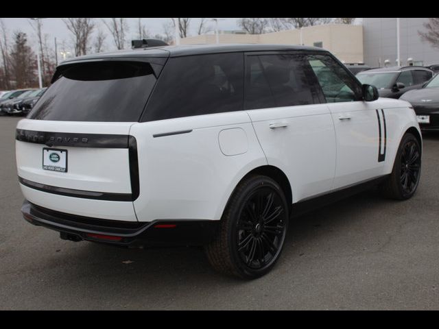 2025 Land Rover Range Rover SE