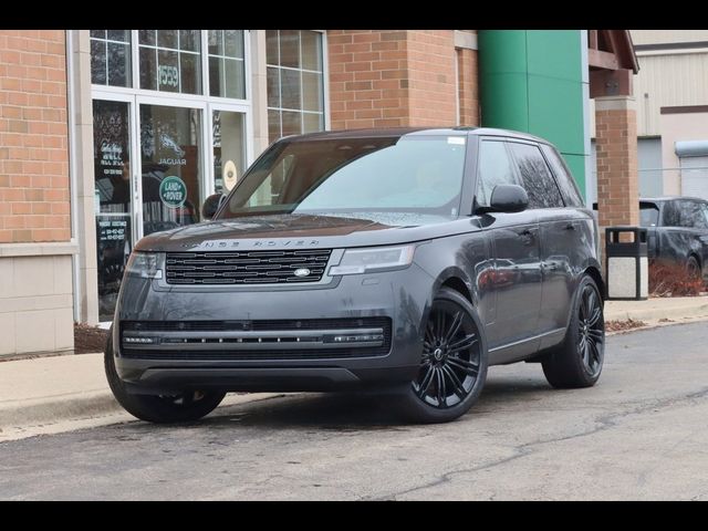 2025 Land Rover Range Rover SE