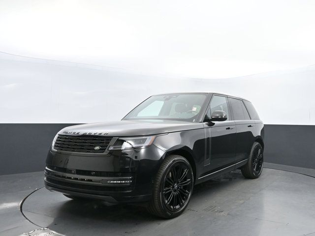 2025 Land Rover Range Rover SE