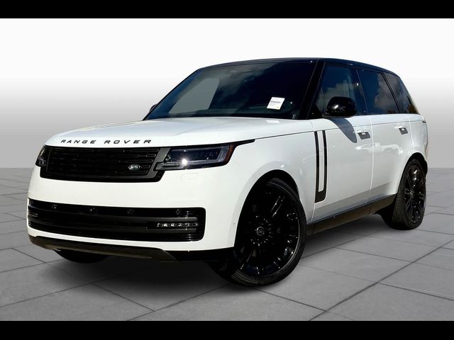 2025 Land Rover Range Rover SE