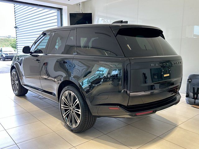 2025 Land Rover Range Rover SE