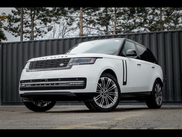 2025 Land Rover Range Rover SE