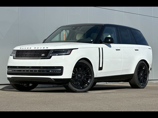 2025 Land Rover Range Rover SE