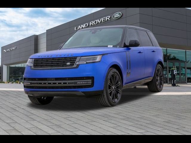 2025 Land Rover Range Rover SE