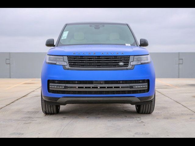 2025 Land Rover Range Rover SE