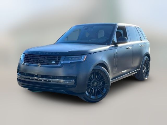 2025 Land Rover Range Rover SE