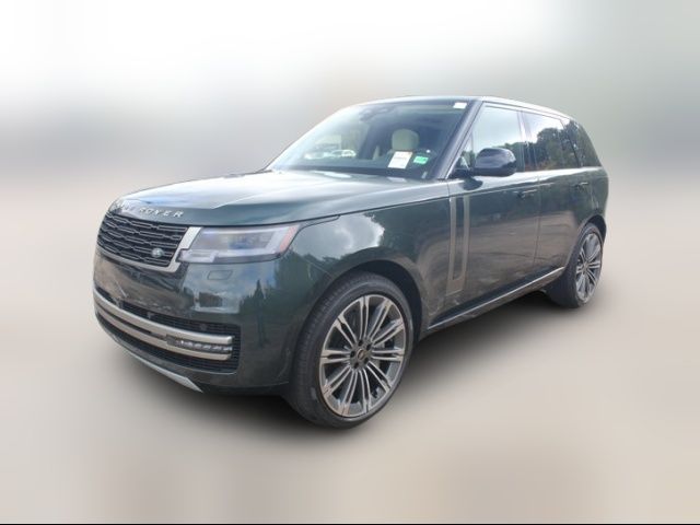2025 Land Rover Range Rover SE