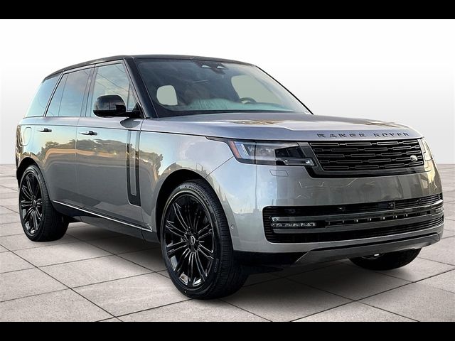 2025 Land Rover Range Rover SE