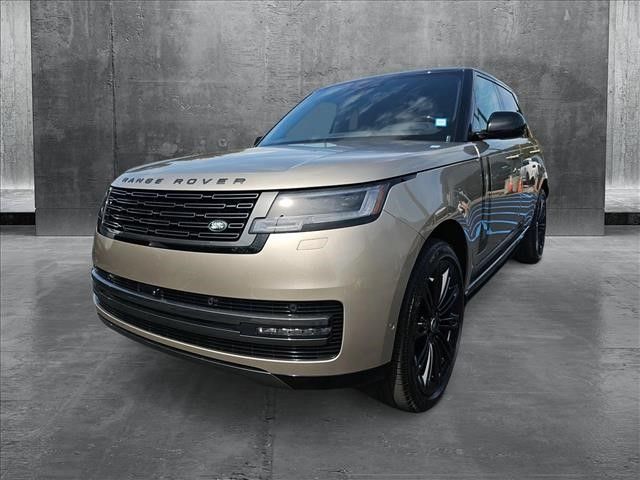 2025 Land Rover Range Rover SE