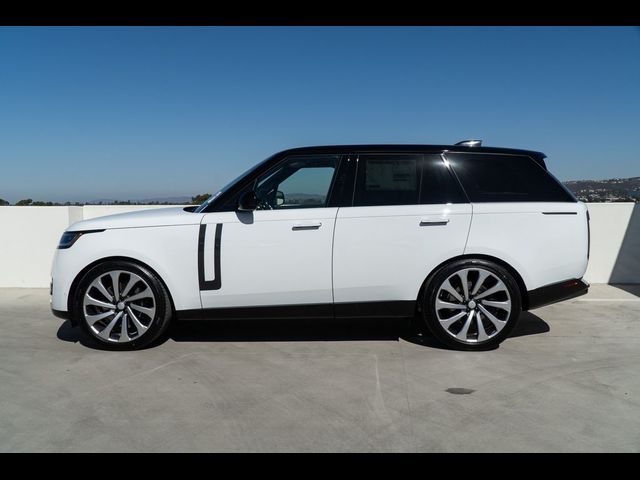 2025 Land Rover Range Rover SE