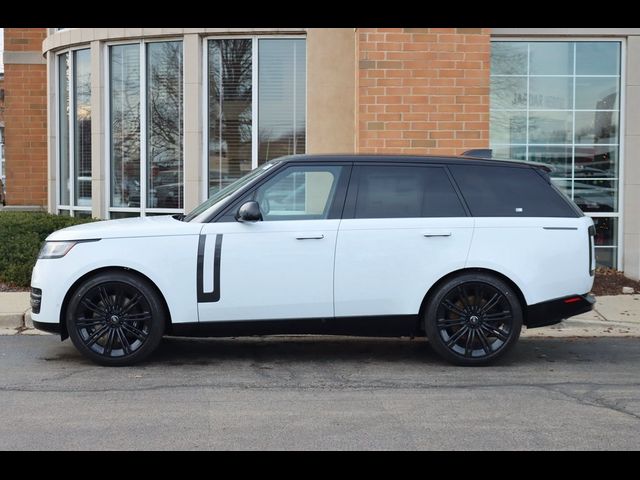 2025 Land Rover Range Rover SE