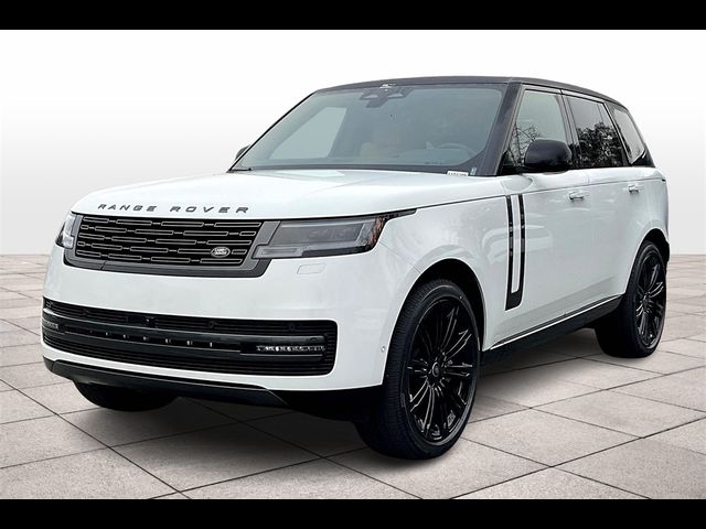 2025 Land Rover Range Rover SE