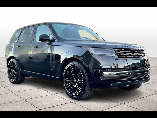 2025 Land Rover Range Rover SE