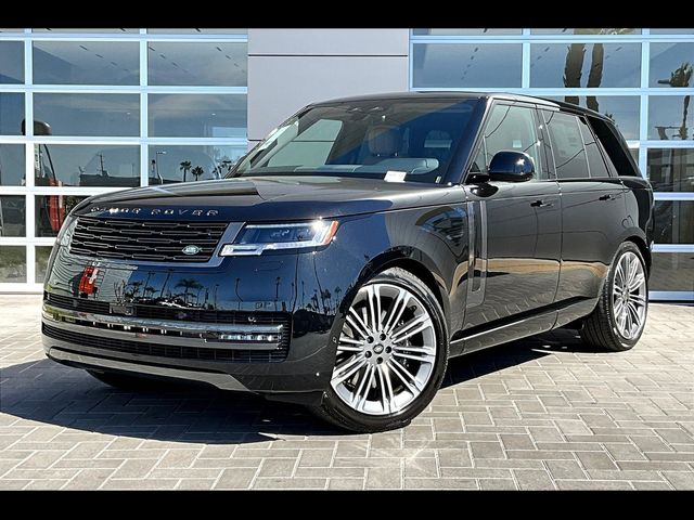 2025 Land Rover Range Rover SE