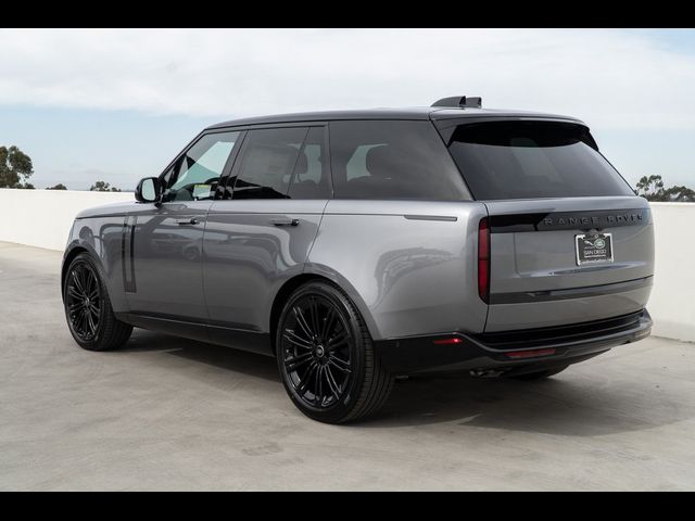 2025 Land Rover Range Rover SE