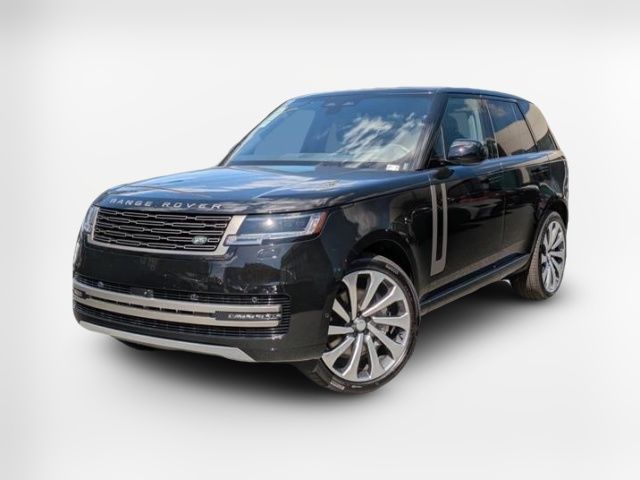 2025 Land Rover Range Rover SE