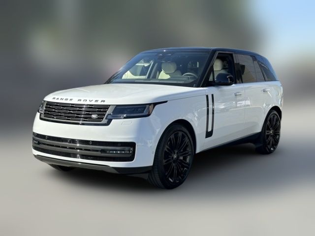 2025 Land Rover Range Rover SE