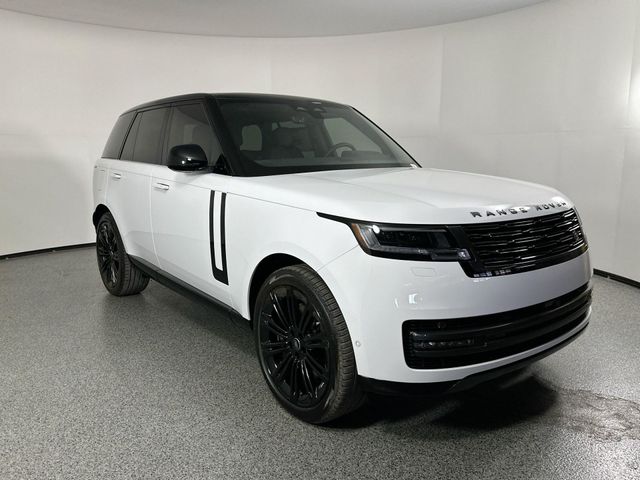 2025 Land Rover Range Rover SE