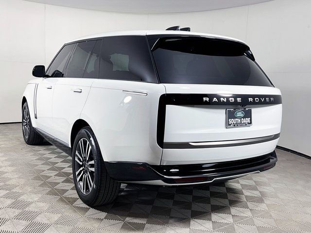 2025 Land Rover Range Rover SE