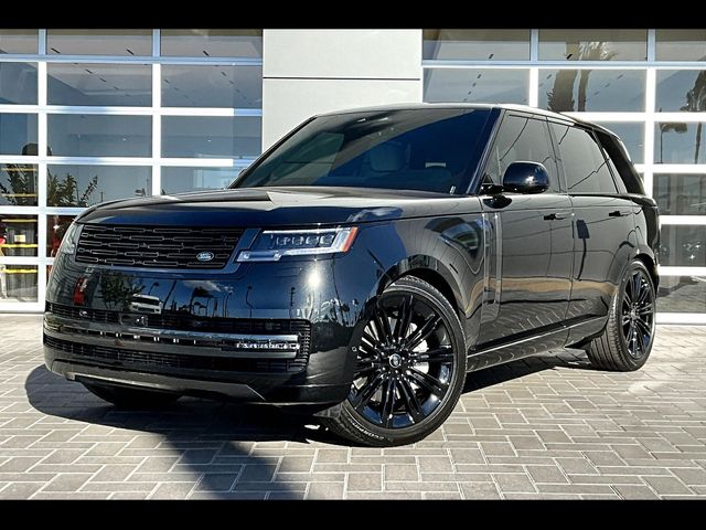 2025 Land Rover Range Rover SE