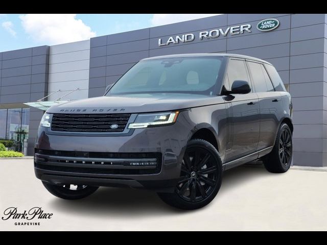 2025 Land Rover Range Rover SE