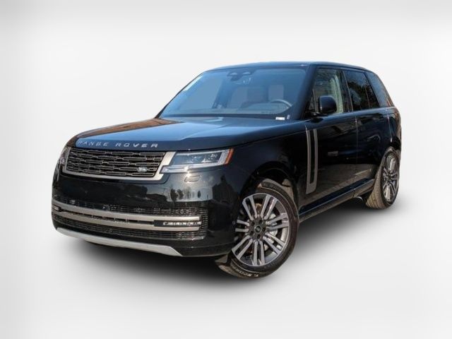 2025 Land Rover Range Rover SE