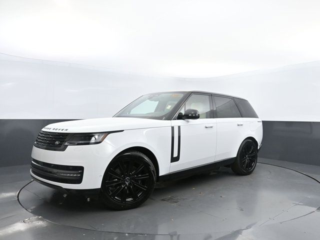 2025 Land Rover Range Rover SE