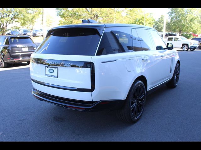 2025 Land Rover Range Rover SE