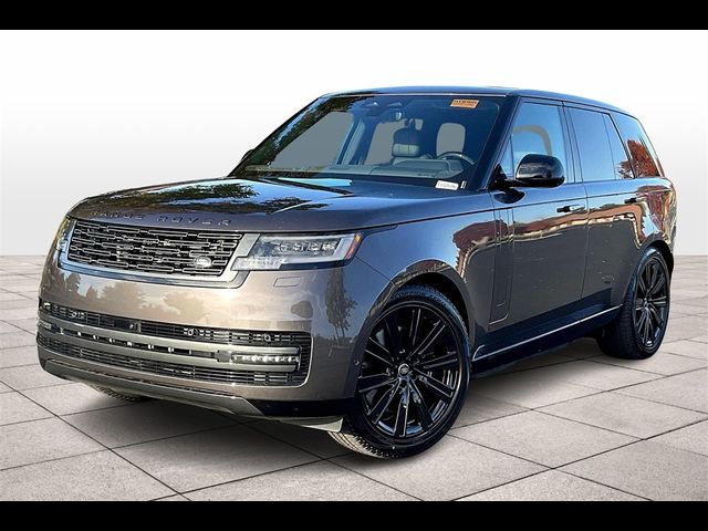 2025 Land Rover Range Rover SE