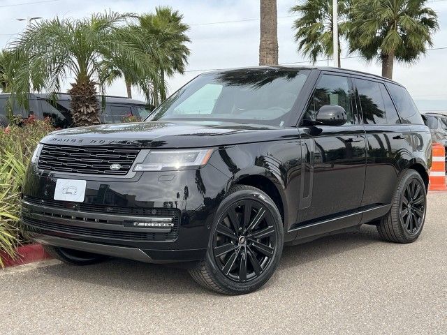 2025 Land Rover Range Rover SE