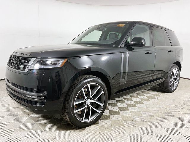 2025 Land Rover Range Rover SE