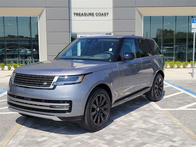 2025 Land Rover Range Rover SE