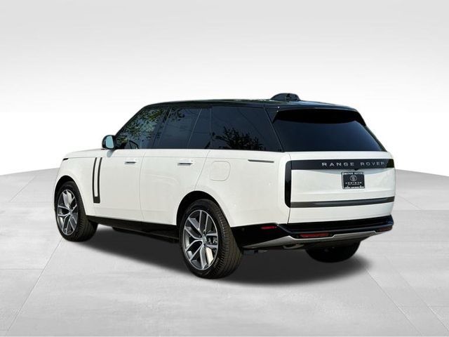 2025 Land Rover Range Rover SE