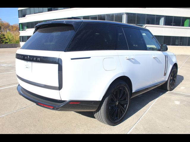 2025 Land Rover Range Rover SE