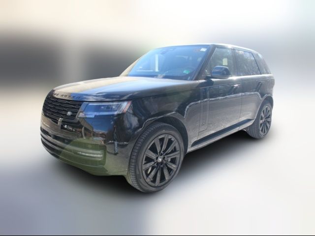 2025 Land Rover Range Rover SE