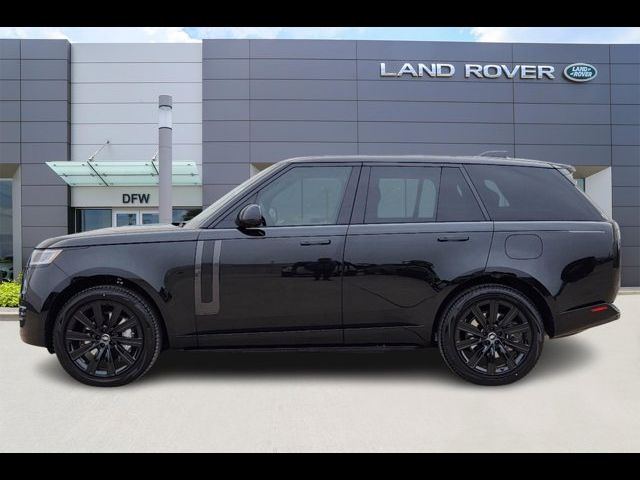 2025 Land Rover Range Rover SE