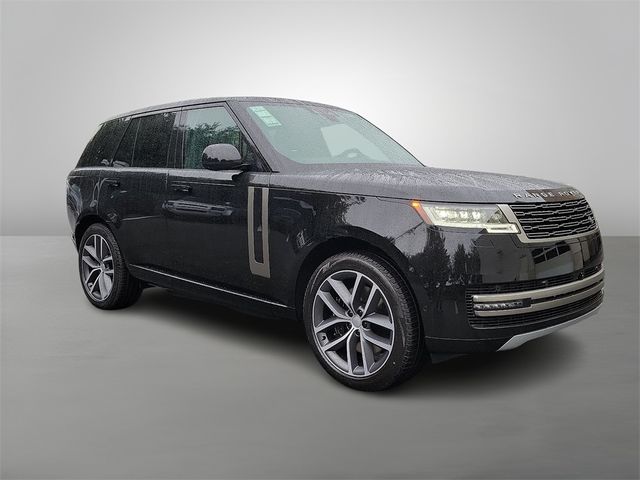 2025 Land Rover Range Rover SE