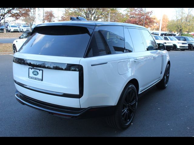 2025 Land Rover Range Rover SE