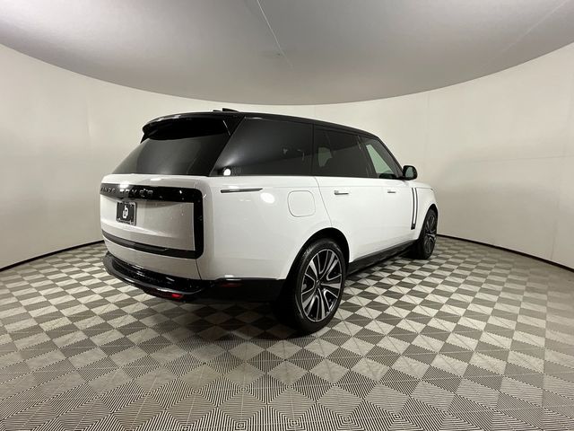 2025 Land Rover Range Rover SE