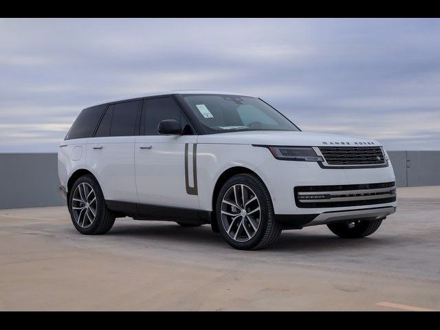 2025 Land Rover Range Rover SE