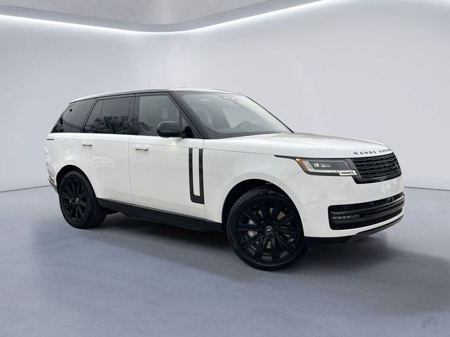 2025 Land Rover Range Rover SE