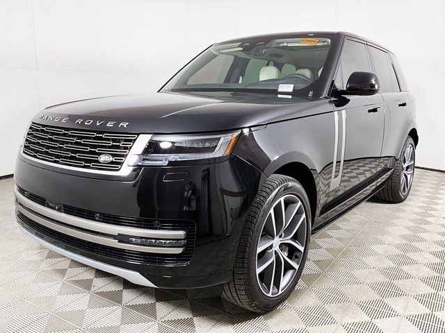 2025 Land Rover Range Rover SE