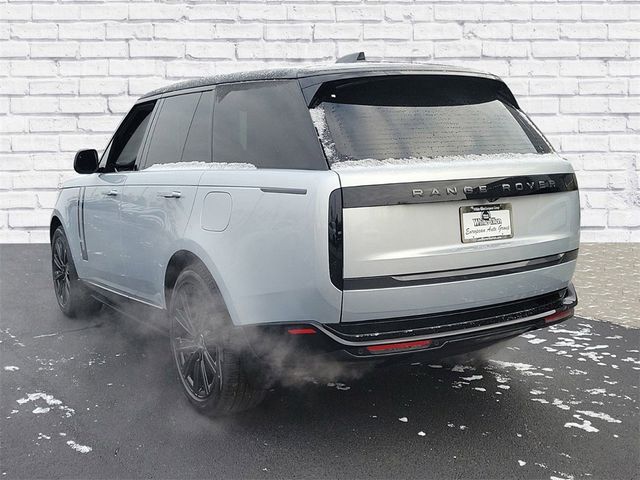 2025 Land Rover Range Rover SE