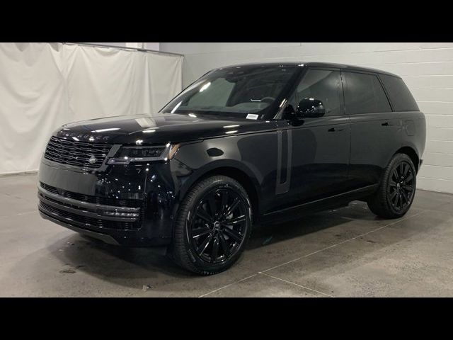 2025 Land Rover Range Rover SE