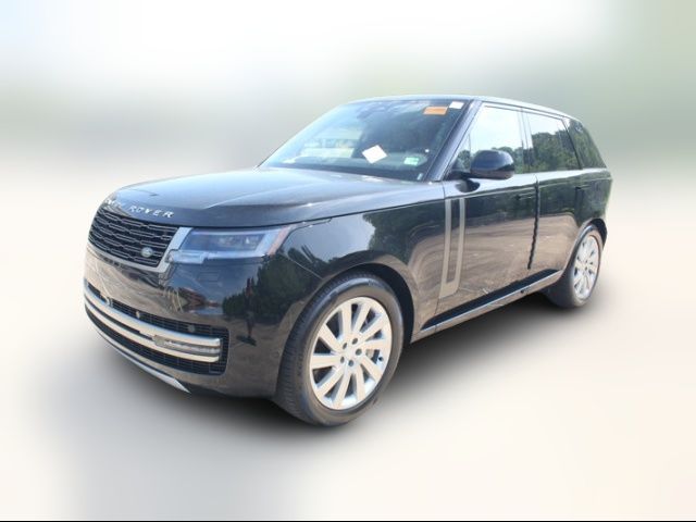 2025 Land Rover Range Rover SE